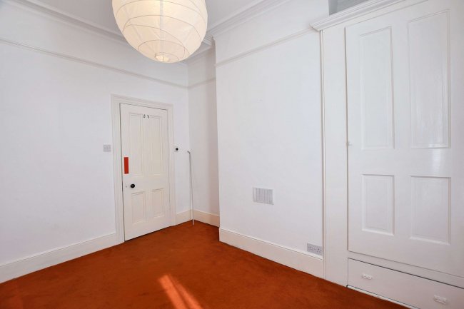 Warren Lodge, 2 Halesworth Road, Lewisham, London SE13 7TN 3