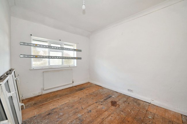 48 Orchardville, Burnham, Slough, SL1 7BD 10