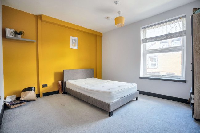 13 Cross Green Crescent, Leeds, West Yorkshire, LS9 0DD 10