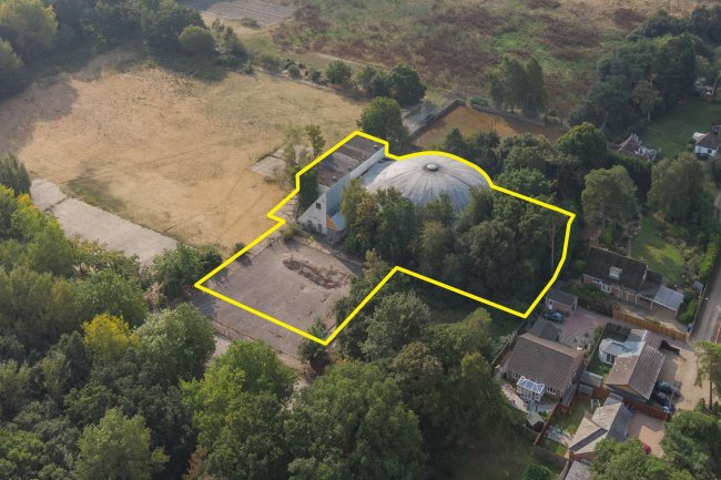 Mildenhall Sports Dome,  Bury Road, Mildenhall, Bury St Edmunds, Suffolk, IP28 7HT 10