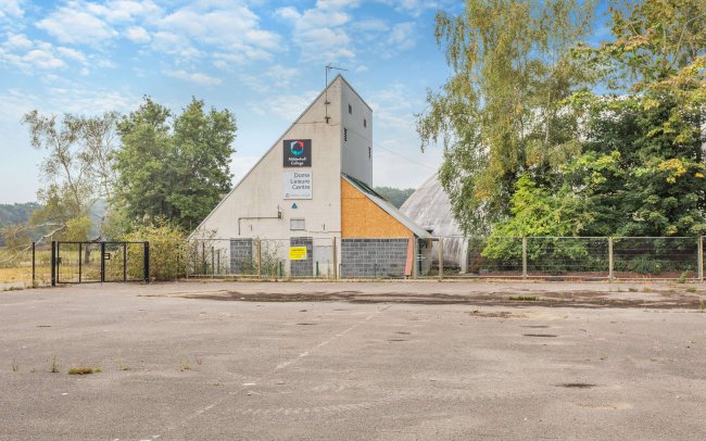 Mildenhall Sports Dome,  Bury Road, Mildenhall, Bury St Edmunds, Suffolk, IP28 7HT 10