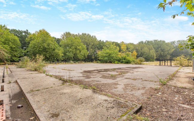 Mildenhall Sports Dome,  Bury Road, Mildenhall, Bury St Edmunds, Suffolk, IP28 7HT 10