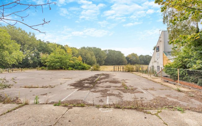 Mildenhall Sports Dome,  Bury Road, Mildenhall, Bury St Edmunds, Suffolk, IP28 7HT 10