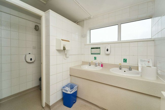 St John Hall, Massetts Road, Horley, Surrey RH6 7DE 8