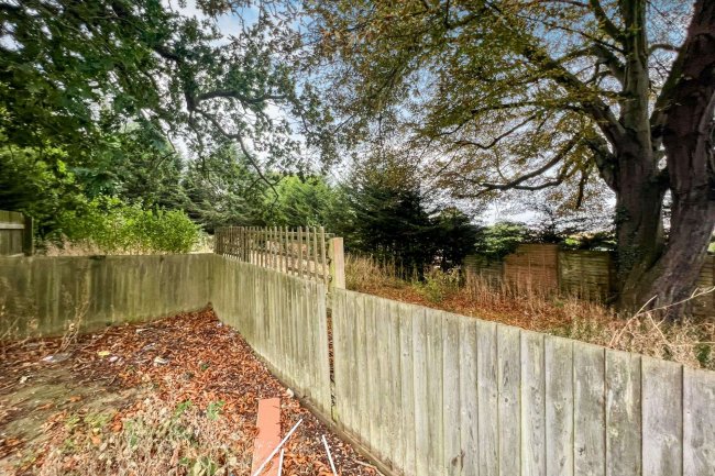 The Chestnuts Land - 101 Earlham Green Lane, Norwich, NR5 8HA 7