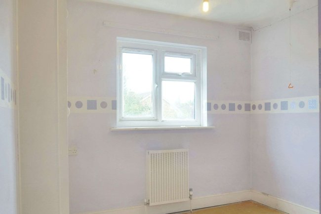 81d Southwood Road, Eltham, London, SE9 3QF 7