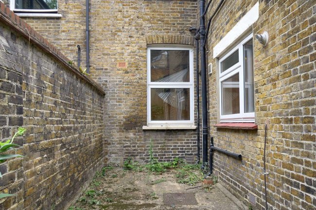 127a Herbert Road, Plumstead, London SE18 3QH 6