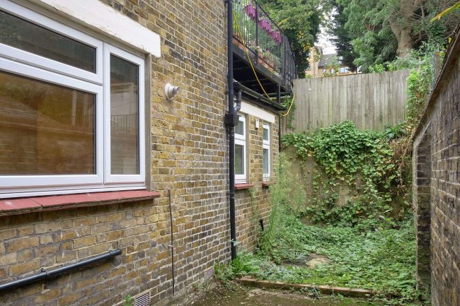 127a Herbert Road, Plumstead, London SE18 3QH 6