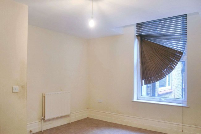 127a Herbert Road, Plumstead, London SE18 3QH 6