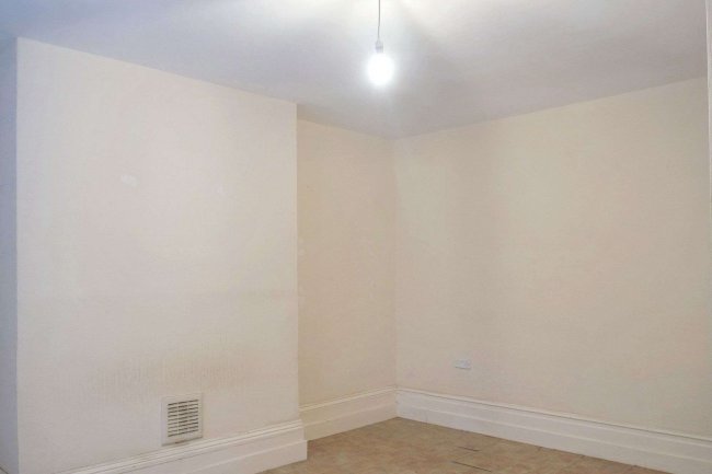 127a Herbert Road, Plumstead, London SE18 3QH 6