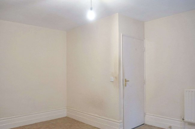 127a Herbert Road, Plumstead, London SE18 3QH 6