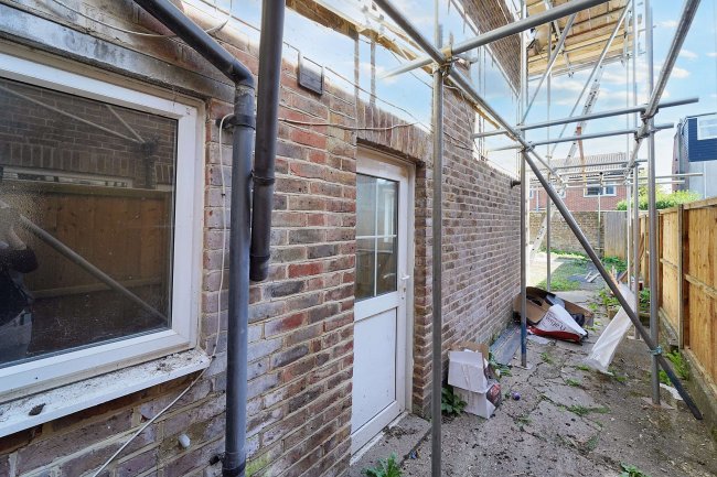 26b Highfield Rd, Bognor Regis, PO22 8BG 5