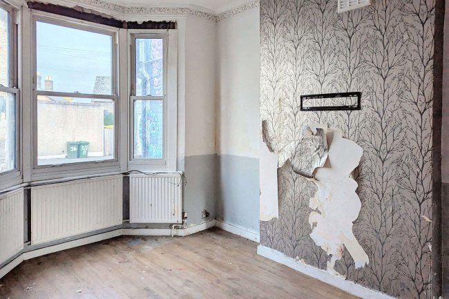 6 Parish Lane, Penge, London SE20 7LH 4