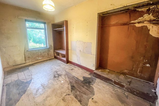 3 Marlborough Avenue, Eastville, Bristol, Somerset, BS16 3DZ 1