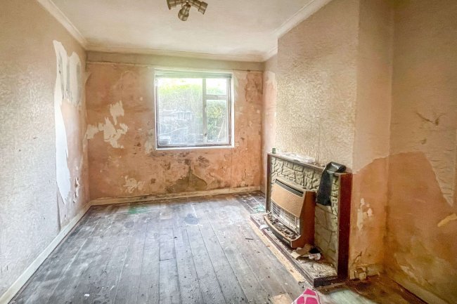 3 Marlborough Avenue, Eastville, Bristol, Somerset, BS16 3DZ 1