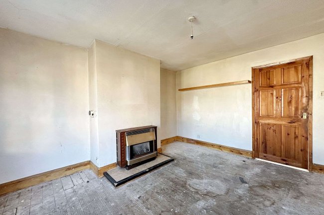 45 The Crescent, Sherburn, Durham, DH6 1EJ 6