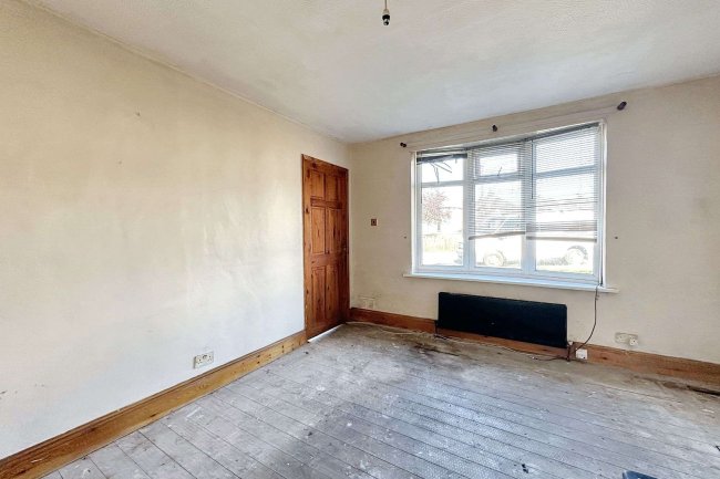 45 The Crescent, Sherburn, Durham, DH6 1EJ 6