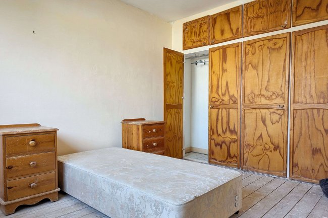 9 Stamford Drive, Bromley, BR2 0XF 1