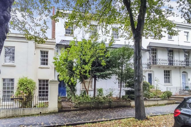 3 Binswood Avenue, Leamington Spa CV32 5SE 1