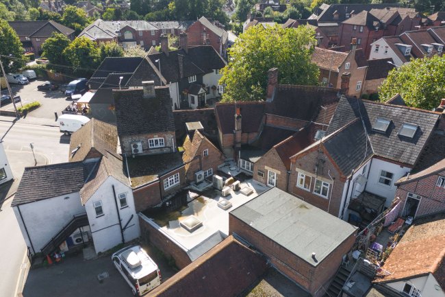 1-3 Market Square, Chesham, HP5 1HG 1