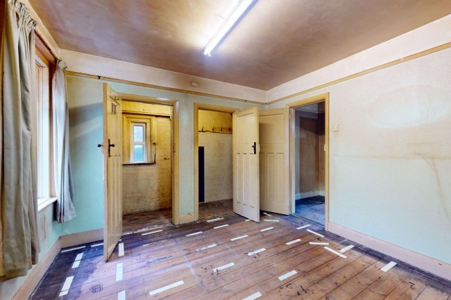 18 Bloswood Lane, Whitchurch, Hants, RG28 7BJ 4