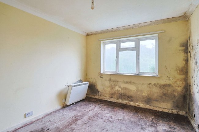 Wayside, Mill Lane, Selsey, Chichester, PO20 9BQ 2