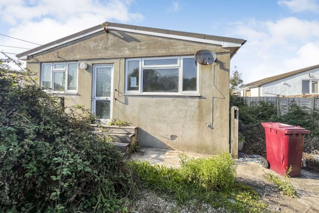 Wayside, Mill Lane, Selsey, Chichester, PO20 9BQ 2