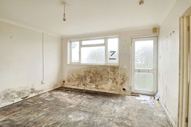 Wayside, Mill Lane, Selsey, Chichester, PO20 9BQ 2