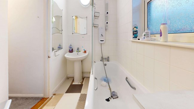 Flat B, 24 Woodstock Grove, London, W12 8LE 2