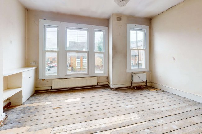 Flat B, 60 Elbe Street, London, SW6 2QP 10