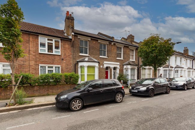 Flat B, 16 Yeldham Road, London, W6 8JE 9