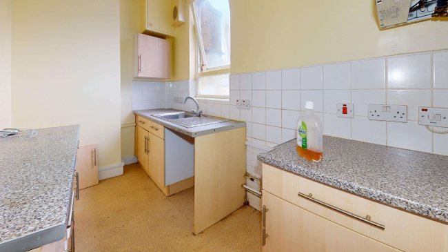 Flat B, 16 Yeldham Road, London, W6 8JE 9