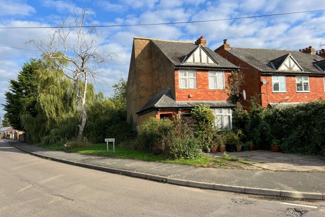 53 Stevens Lane, Breaston, Derbyshire, DE72 3BU 2