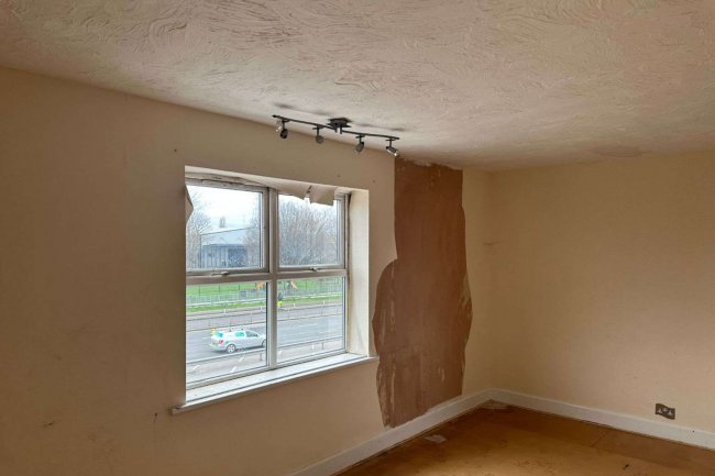 447A Millbrook Road West, Southampton, Hampshire, SO15 0HX 5