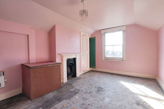 31 Lorne Street, Chester, CH1 4AE 8