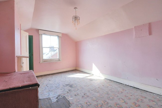 31 Lorne Street, Chester, CH1 4AE 8