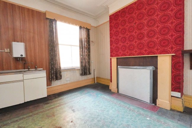 31 Lorne Street, Chester, CH1 4AE 8