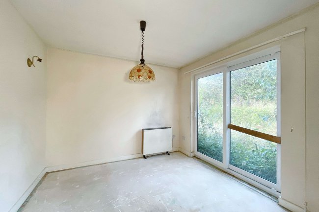 Glendale, Underway, Combe St Nicholas, Chard, TA20 3NS 3