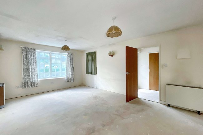 Glendale, Underway, Combe St Nicholas, Chard, TA20 3NS 3