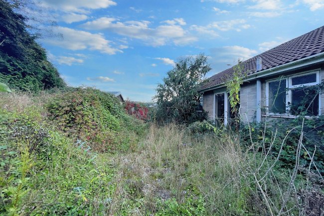 Glendale, Underway, Combe St Nicholas, Chard, TA20 3NS 3