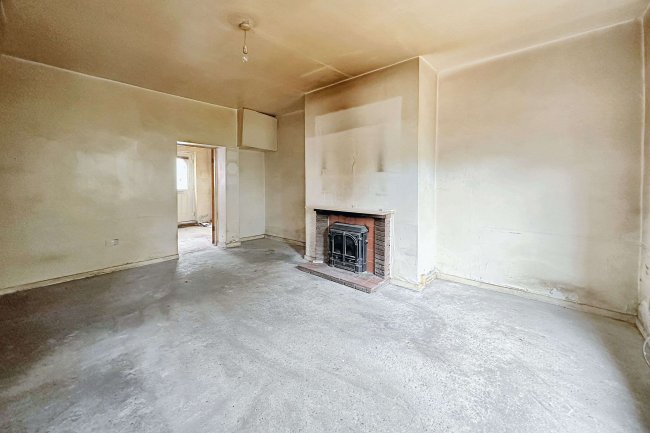 11 Beech Grove, Blackhall Mill, Newcastle Upon Tyne, NE17 7TD 2