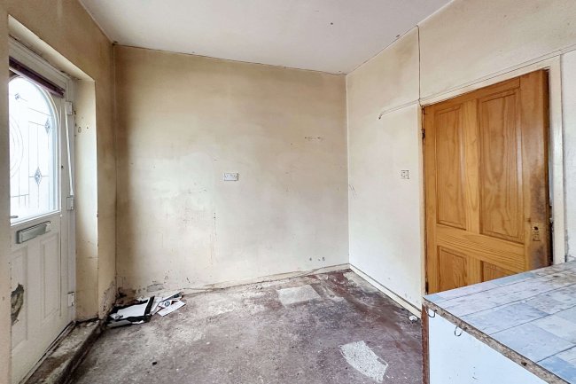 11 Beech Grove, Blackhall Mill, Newcastle Upon Tyne, NE17 7TD 2