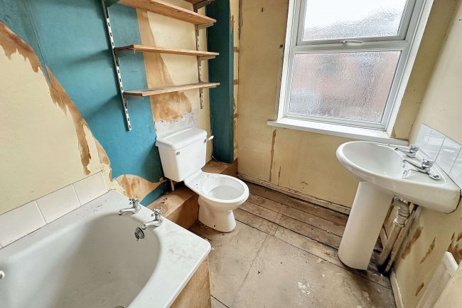 11 Beech Grove, Blackhall Mill, Newcastle Upon Tyne, NE17 7TD 2