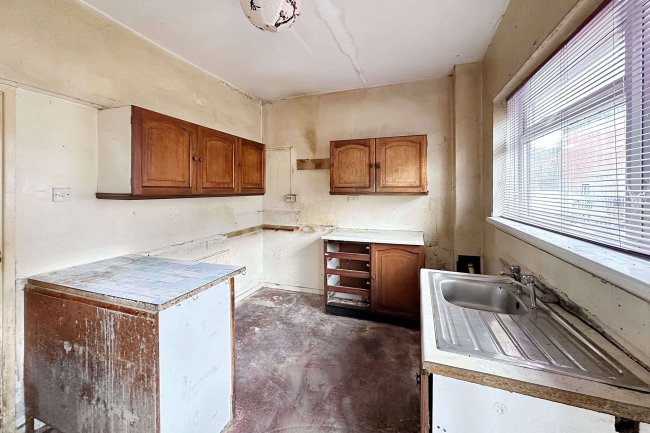 11 Beech Grove, Blackhall Mill, Newcastle Upon Tyne, NE17 7TD 2