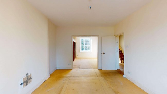 Flat C, 47 Devonia Road, Angel, London, N1 8JQ 8