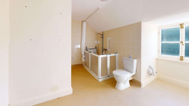 Flat C, 47 Devonia Road, Angel, London, N1 8JQ 8