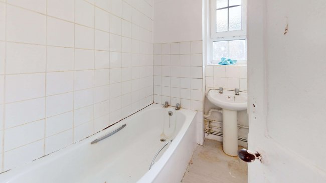 Flat 86 Pembury Close, Hackney, London, E5 8JR 9