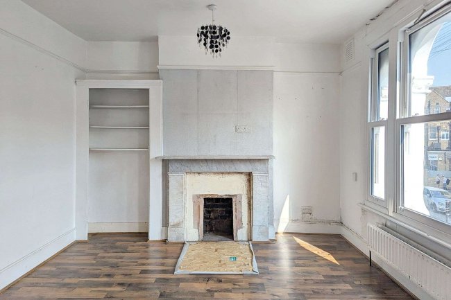 43a & 43b  Summerley Street, Earlsfield, London SW18 4EU 1