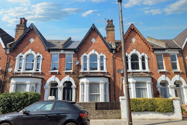 43a & 43b  Summerley Street, Earlsfield, London SW18 4EU 1