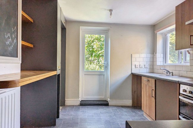 43a & 43b  Summerley Street, Earlsfield, London SW18 4EU 1